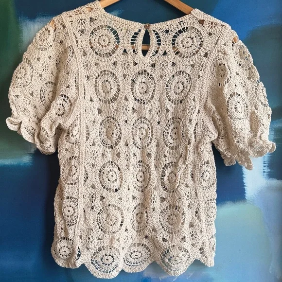 Solitaire Cream Crochet open knit puff sleeve boho top - Picture 7 of 9